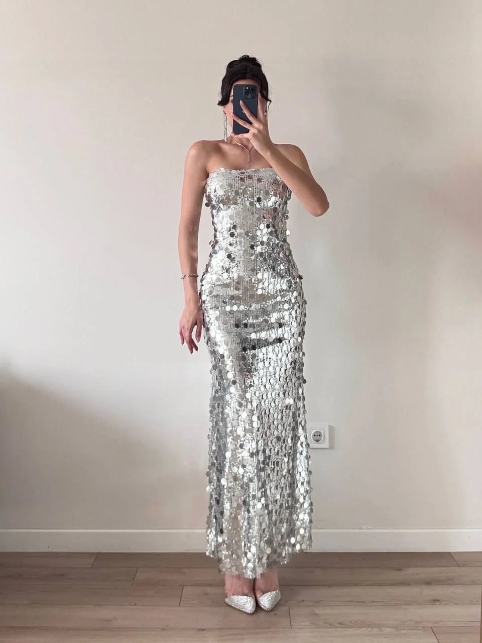 Gri Straplez Pul Payet Maxi Elbise