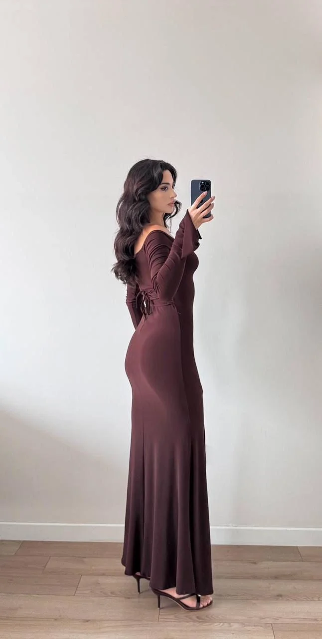 KAHVE İSPANYOL KOL YIRTMAÇLI MAXİ ELBİSE