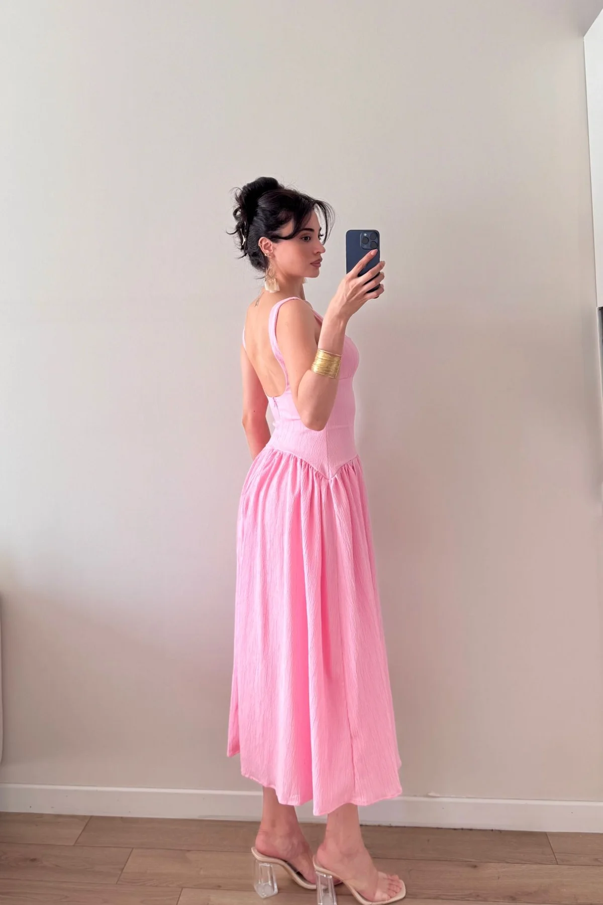 Pembe Askılı Sırt Dekolteli Midi Elbise