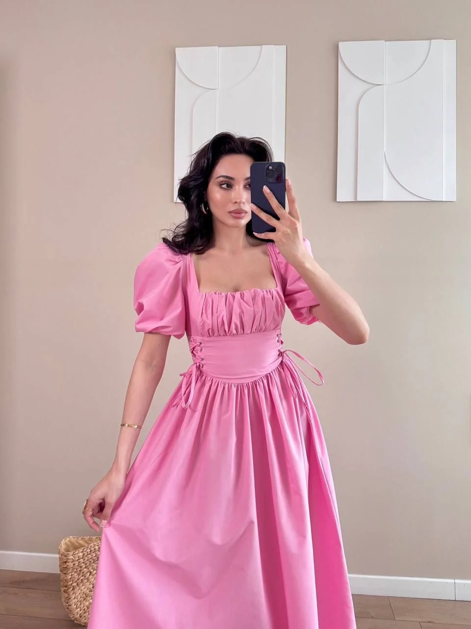 Pembe Bel Kuş Gözü Detaylı U Yaka Korseli Midi Elbise