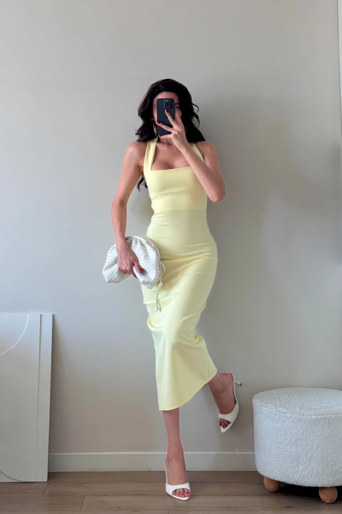 SARI YIRTMAÇLI MİDİ KALEM ELBİSE