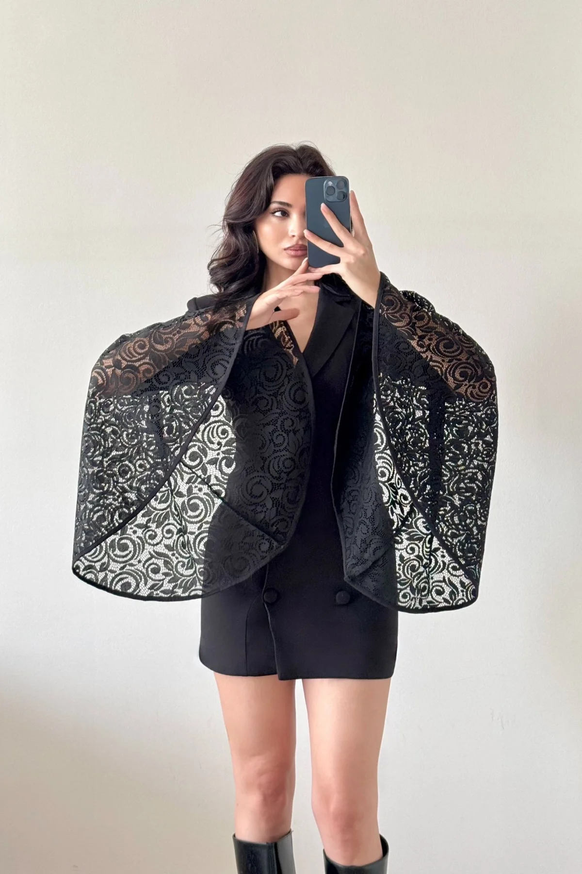 Siyah Dantel Detaylı Ceket Elbise