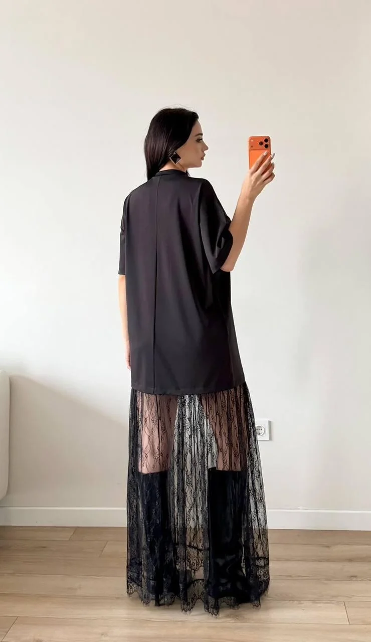 Siyah Dantel Detaylı Oversize Elbise