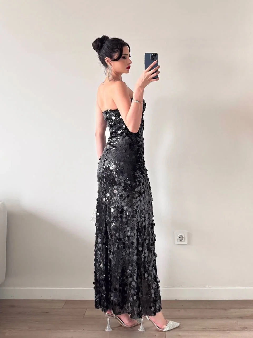 Siyah Straplez Pul Payet Maxi Elbise