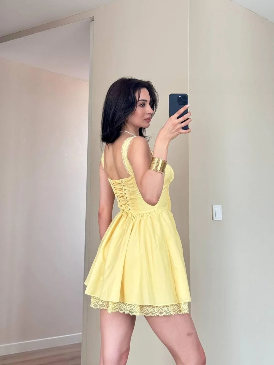 VİRAL SARI DANTELLİ ASKILI ELBİSE