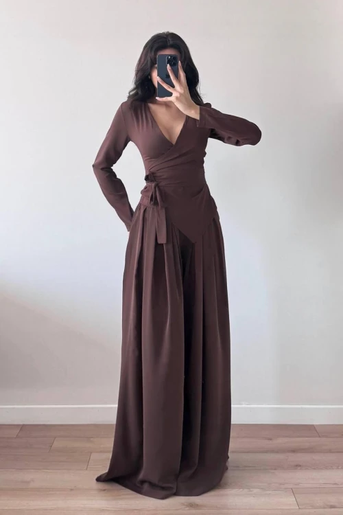 Kahve Kruvaze Yaka Alt Pileli Pantolon İkili Takım