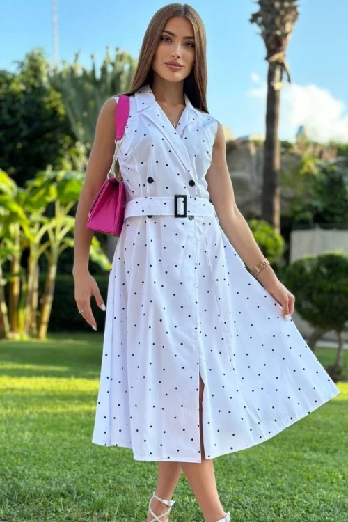 KEMER DETAYLI PUANTİYELİ BEYAZ ELBİSE