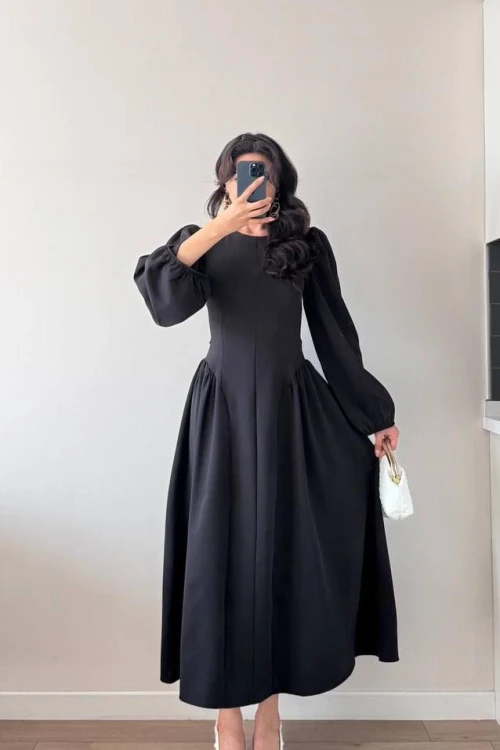 Siyah Sırt Kuşak Bağlamalı Uzun Kollu Maxi Balon Kol Elbise