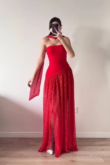 Kırmızı Pul Payet Şallı Maxi Yırtmaçlı Elbise