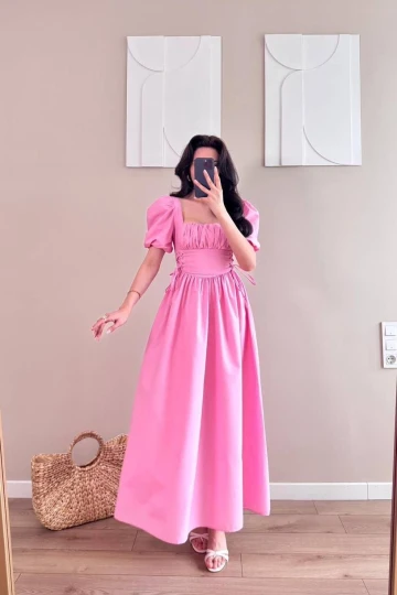 Pembe Bel Kuş Gözü Detaylı U Yaka Korseli Midi Elbise