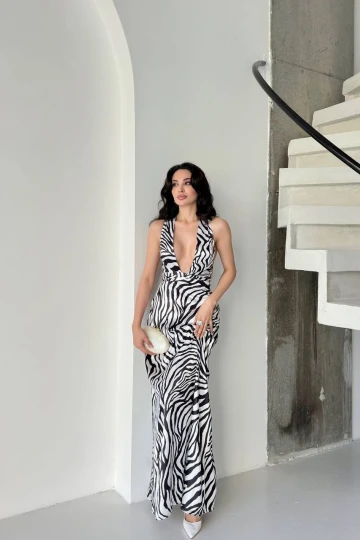 Saten Siyah Omuz Bağlamalı Midi Elbise
